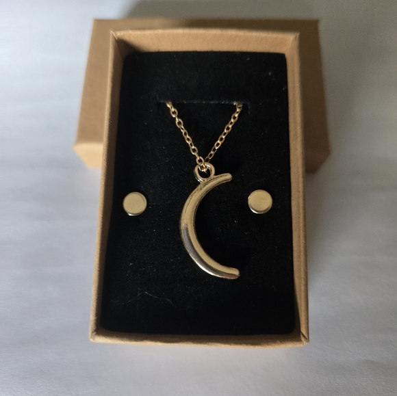 Cresent Moon Choker Chain with Earrings Set - Picture 2 of 2